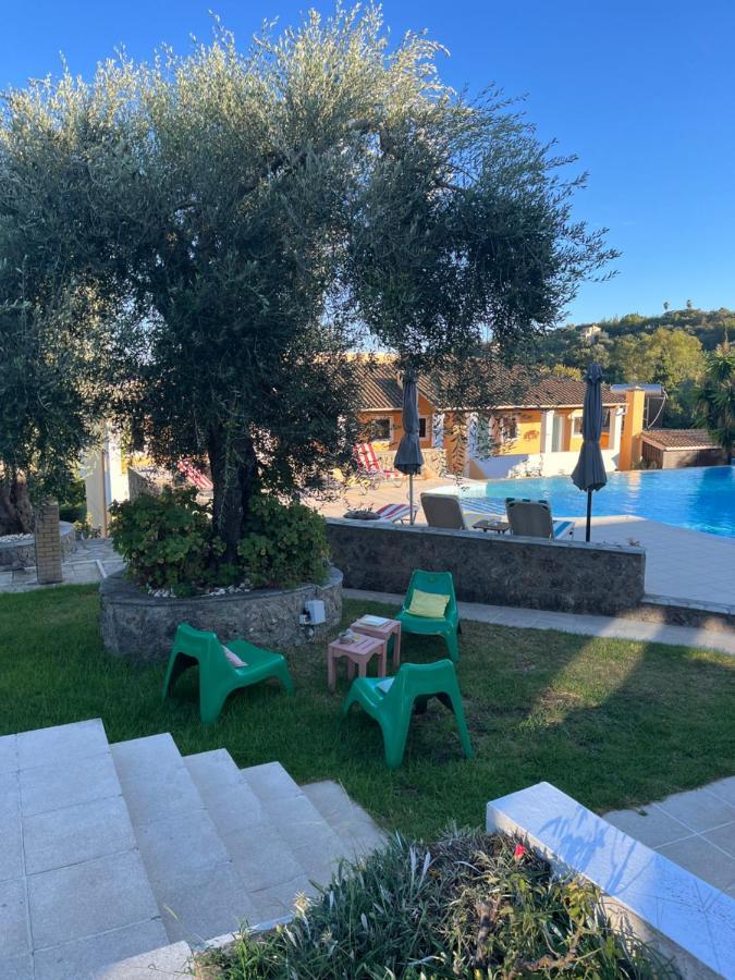 الشقق الفندقية ذيسْخافي  Little Corfu المظهر الخارجي الصورة